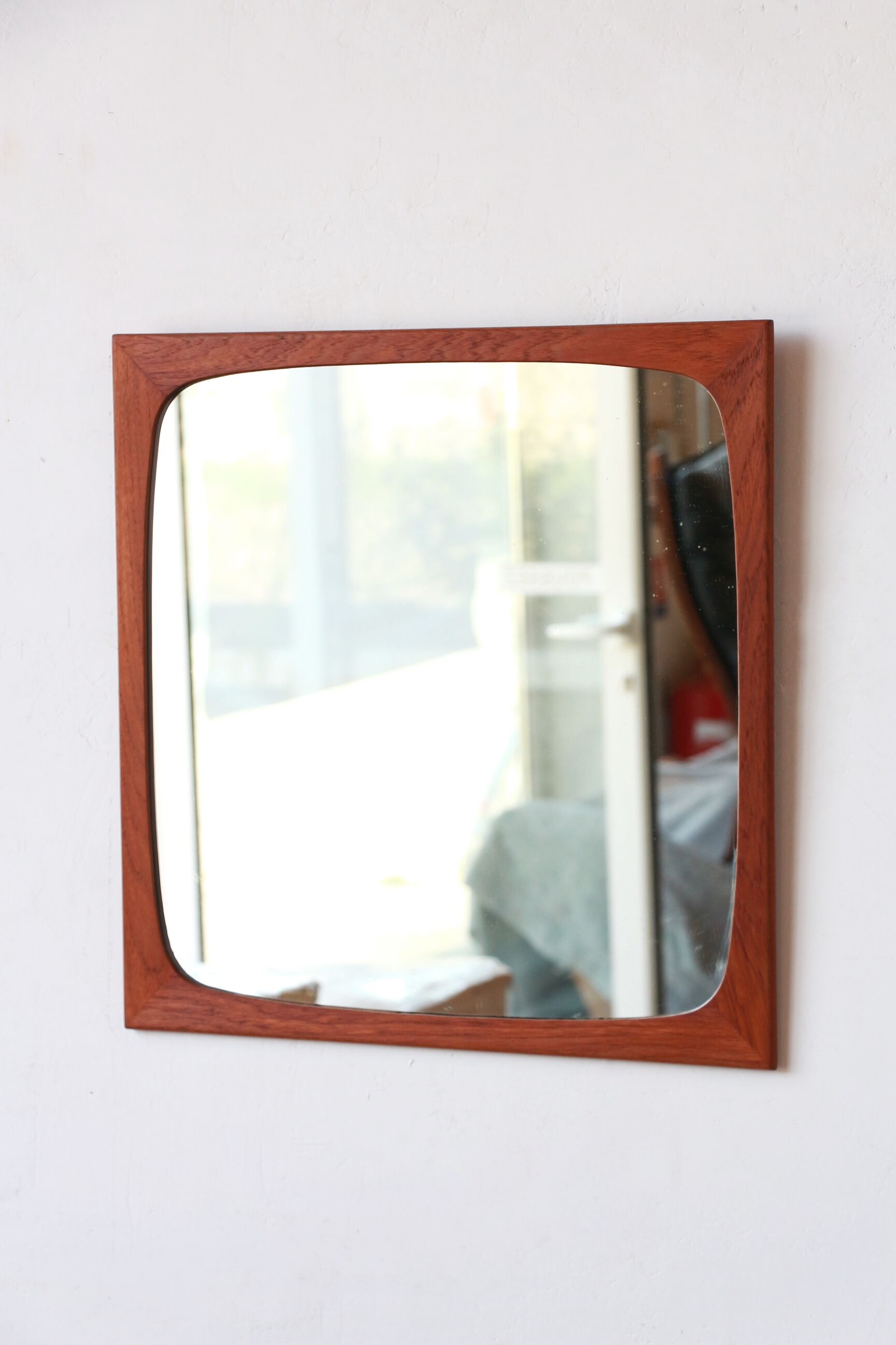 Square Teak Mirror - Scandinavian (4.7)