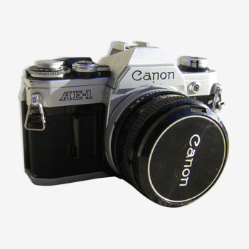 Canon  AE-1
