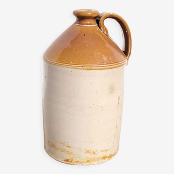 Glazed stoneware jug pot