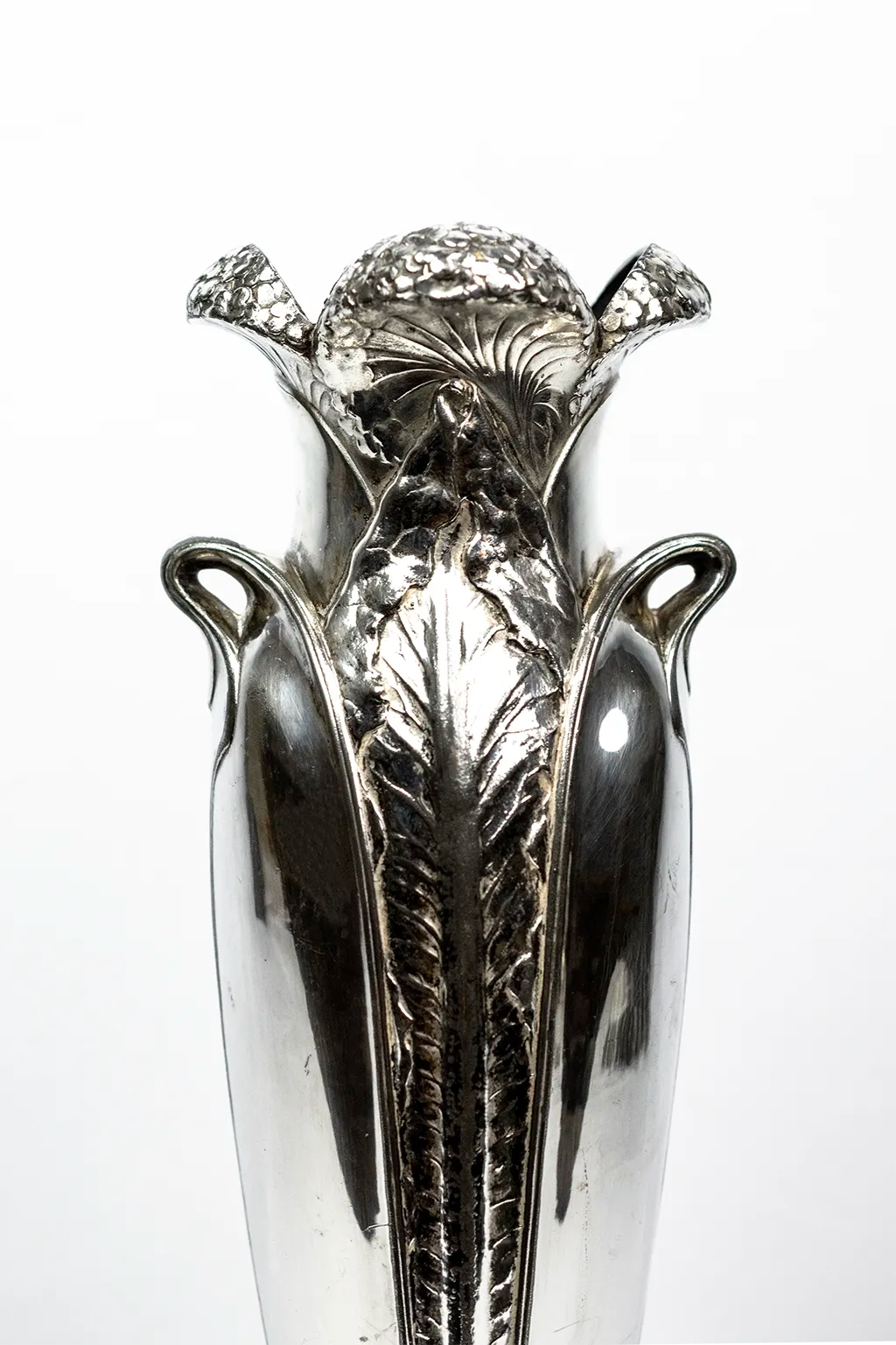 Ombelle vase in silver-plated metal — Art Nouveau Gallia, Christofle, 1904