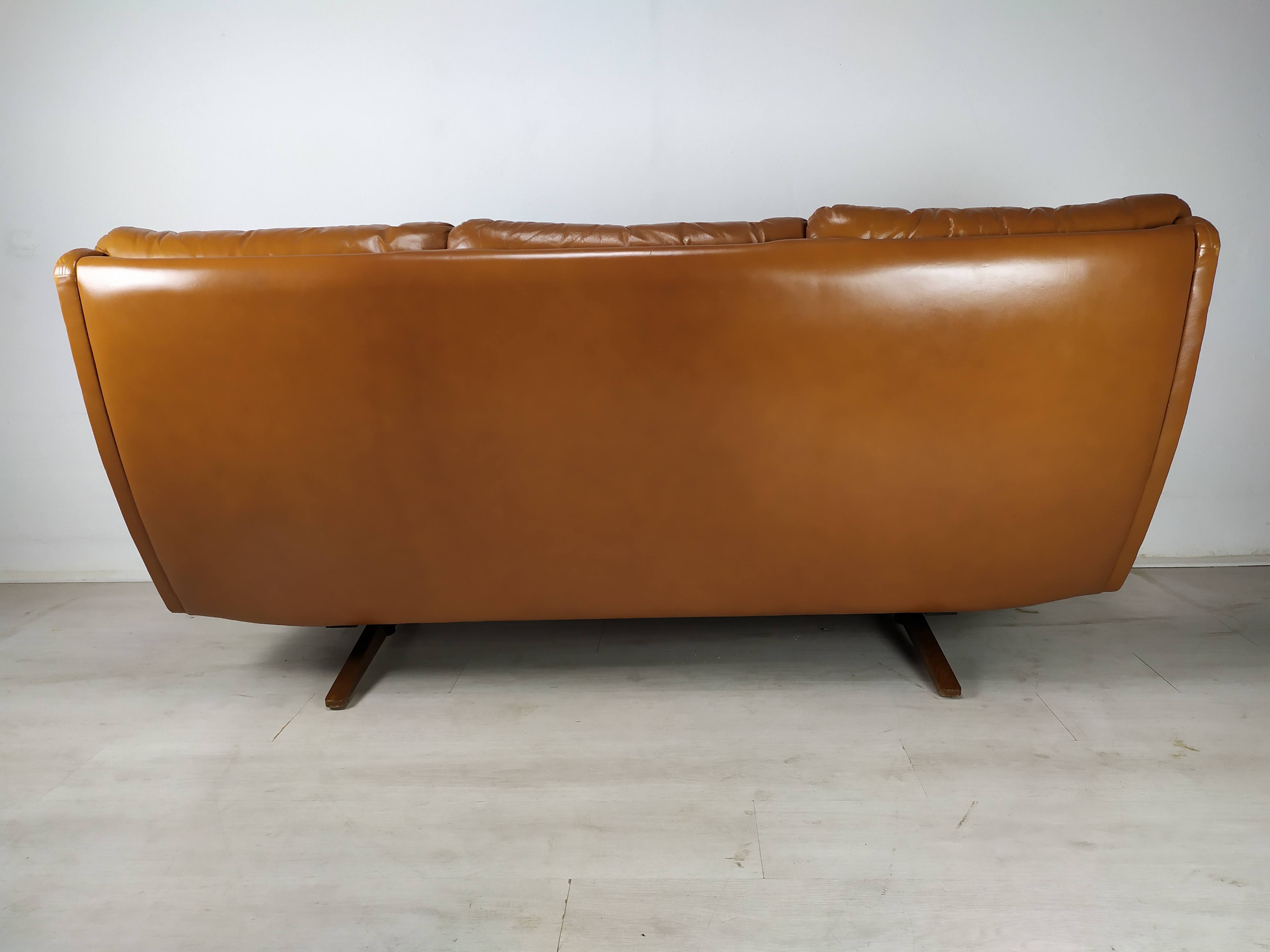 Scandinavian fawn leather sofa