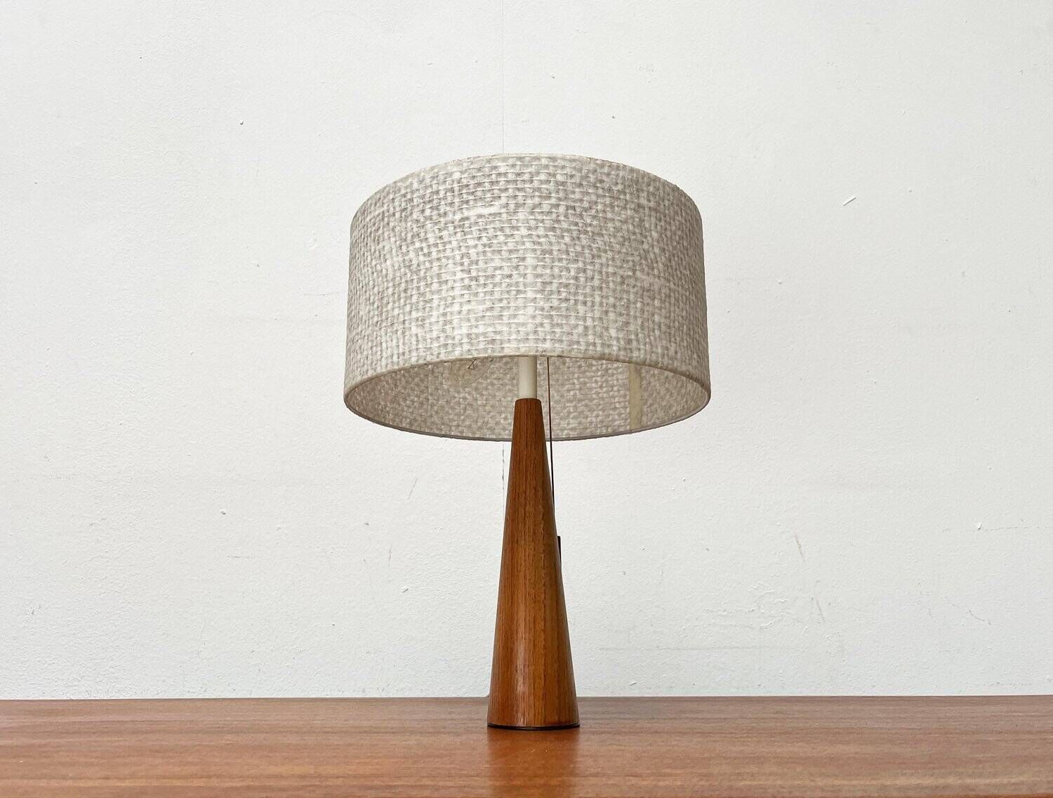 Lampe de table en teck minimaliste du milieu du siècle, années 1960