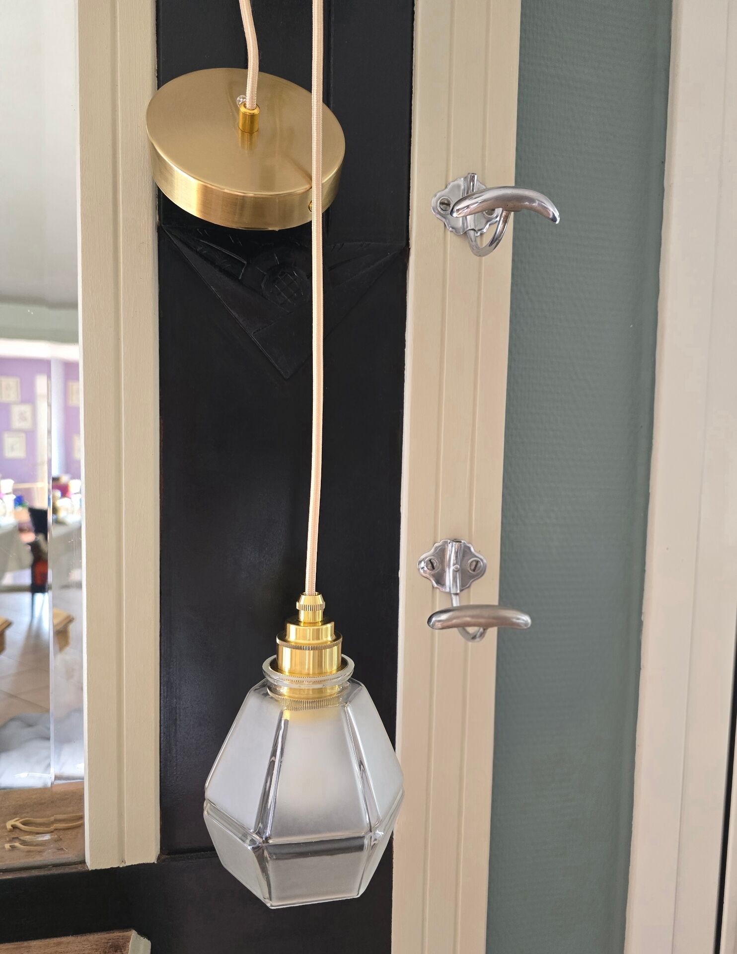 Frosted glass hexagonal suspension globe Art Deco