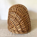 Basket for cat or dog in woven wicker