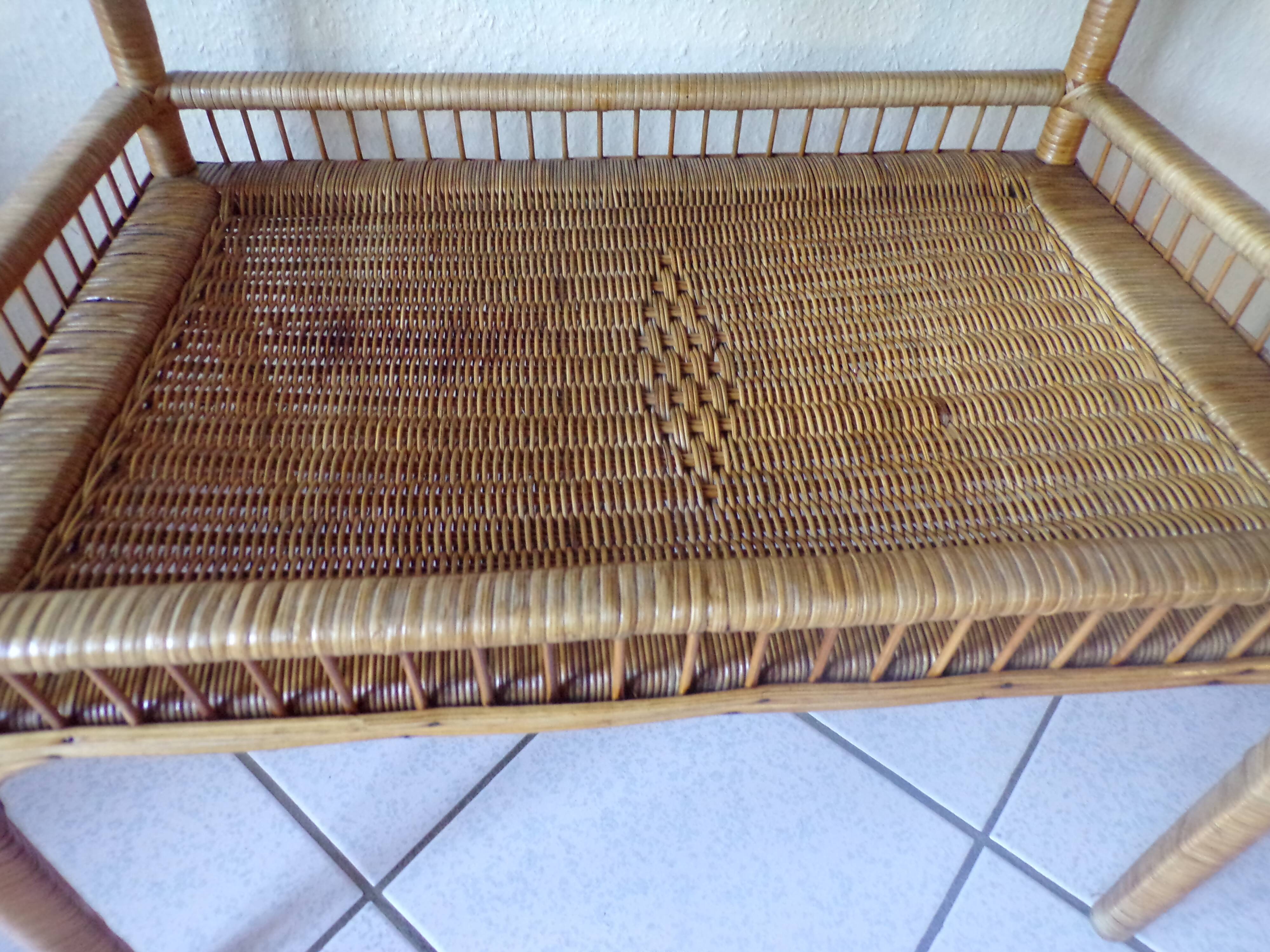 Serving in rattan and wicker