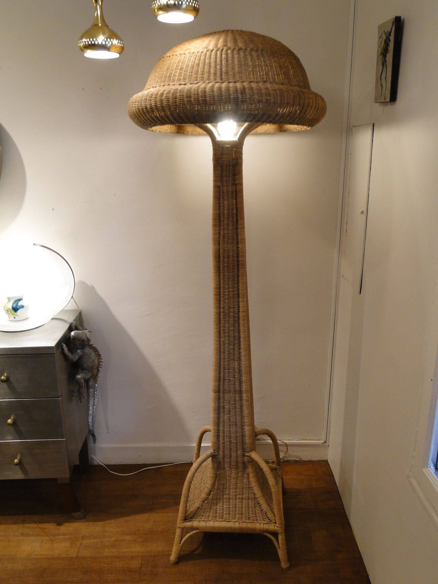 Vintage lamppost in rattan shape mushroom France 1950
