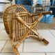 Fauteuil en osier pour enfant