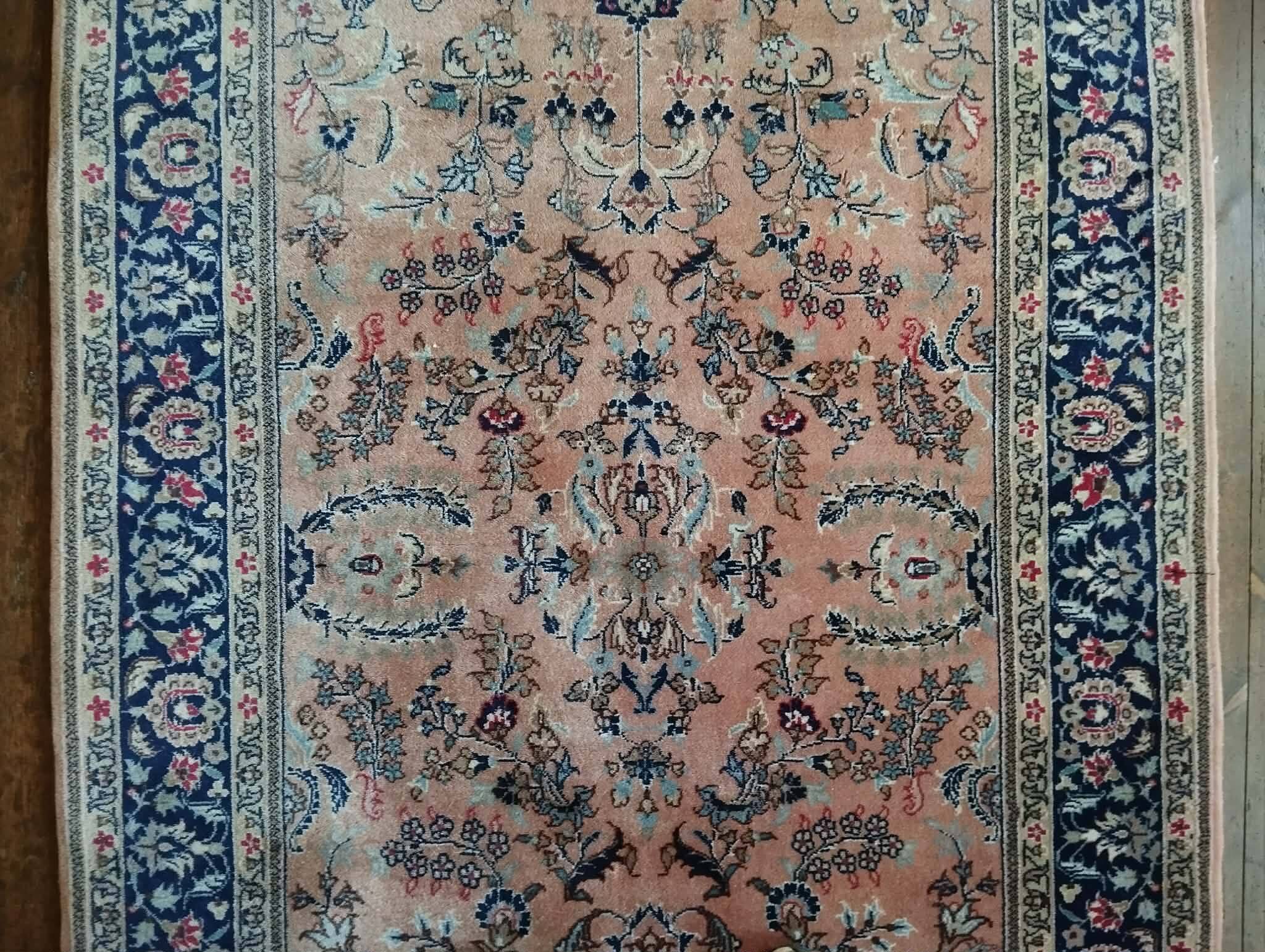 Handmade Persian Sarough rug 189x125cm