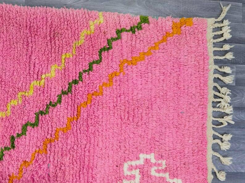 Incredible Moroccan pink rug, Beni Ourain rug 150/250cm
