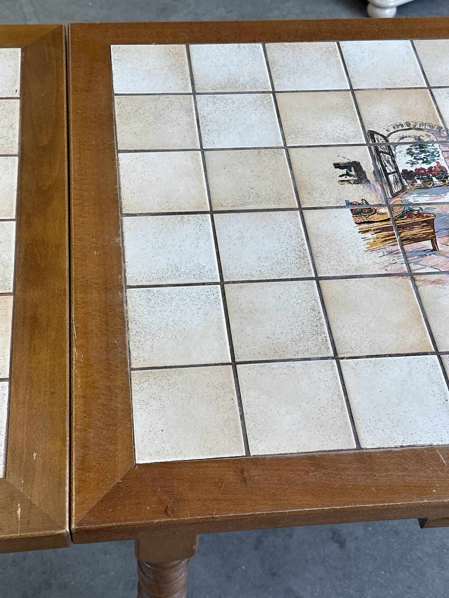 Vintage extendable dining table in wood and ceramic – 1970s