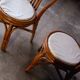 Paires de chaises en rotin