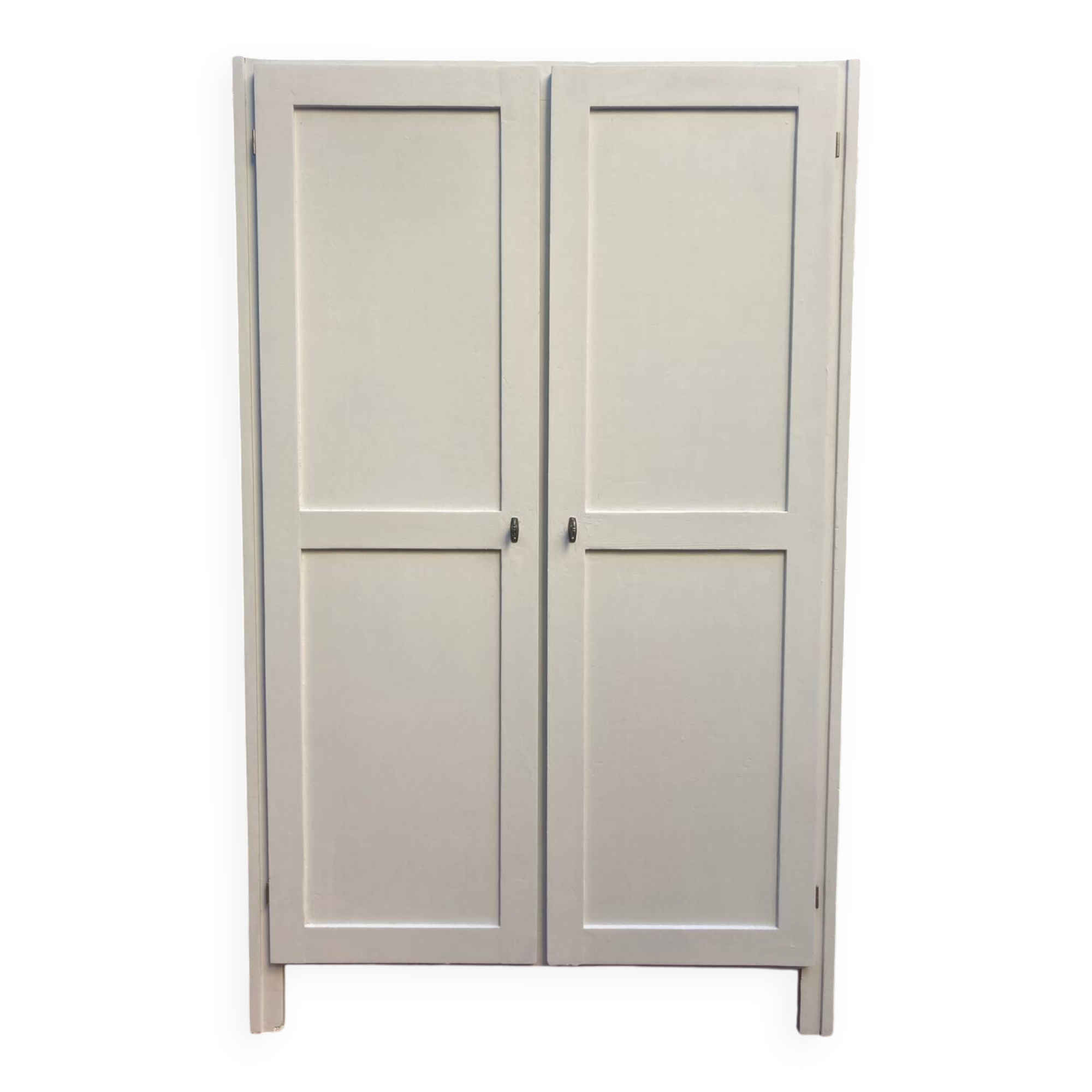 Armoire parisienne