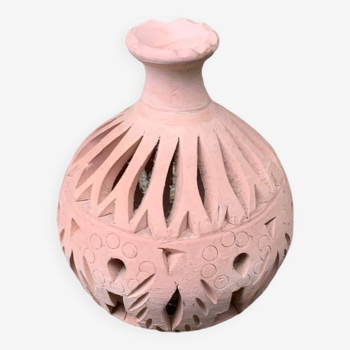 1982 Cache bougie oriental Maroc photophore en terre cuite poterie ajourée fait main Vintage ancien