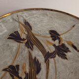 Empty partitioned brass pocket