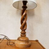 Twisted wooden lamp