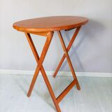 Folding side table