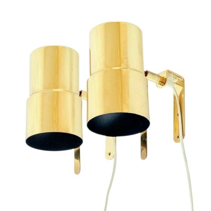 Paire de lampes murales en laiton scandinaves des années 1960 par H.A. Jakobsson.