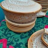 Niderviller stoneware table service