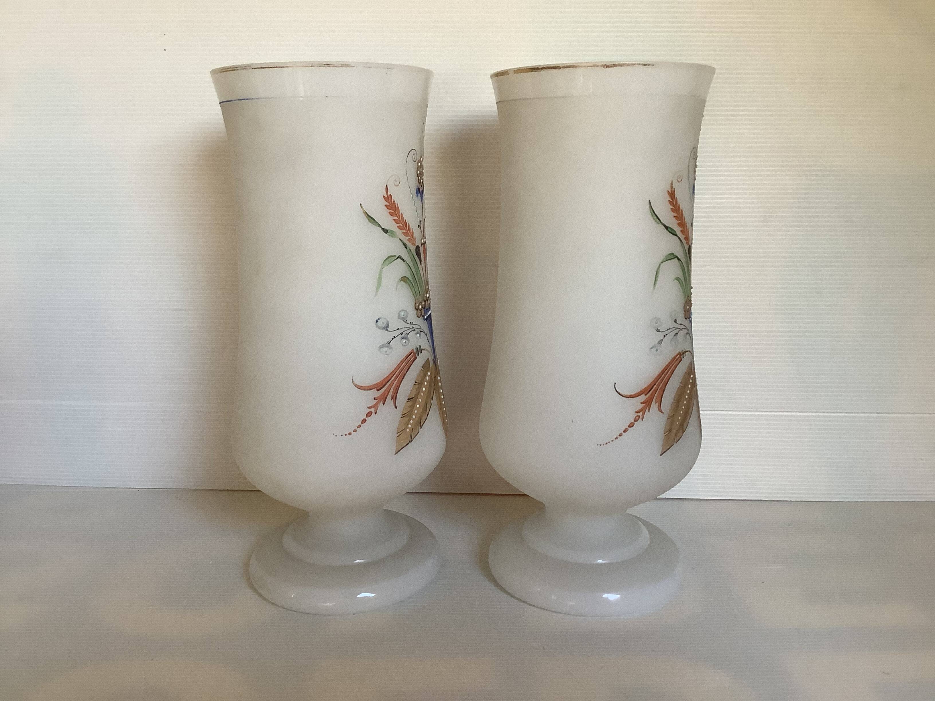Pair of relief vases from the Napoléon III period