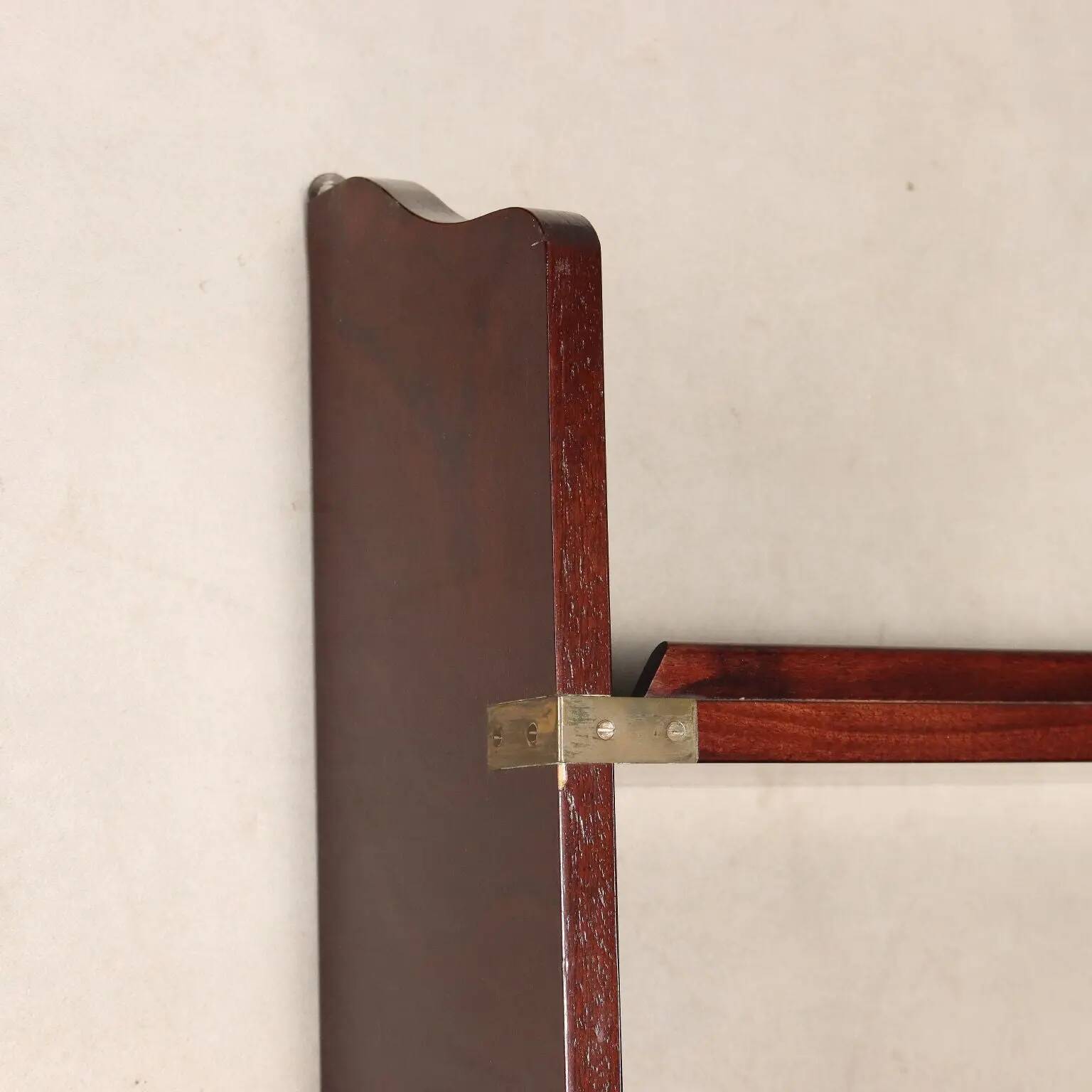 Antique marine-style shelves in mahogany veneer, Italy, 20th century.