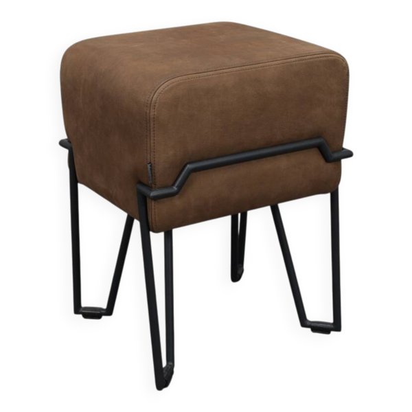 Tabouret bas Bokk en cuir par Ka-Lai Chan pour Puik Design
