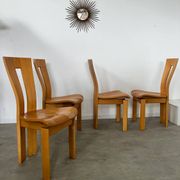 4 old French design solid elm chairs from the 70s vintage