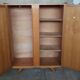 Armoire en rotin vintage