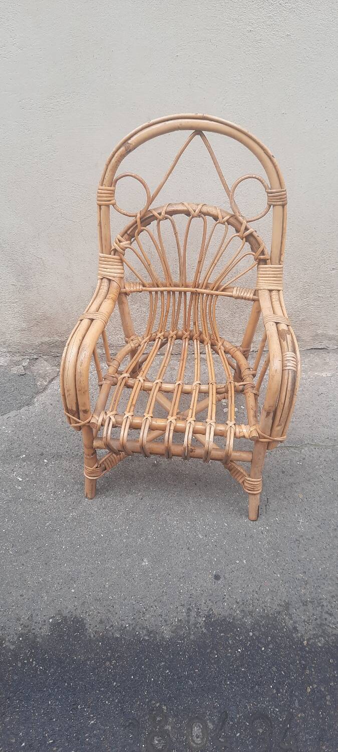 Rattan children's armchair