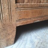 Small Parisian buffet sliding doors