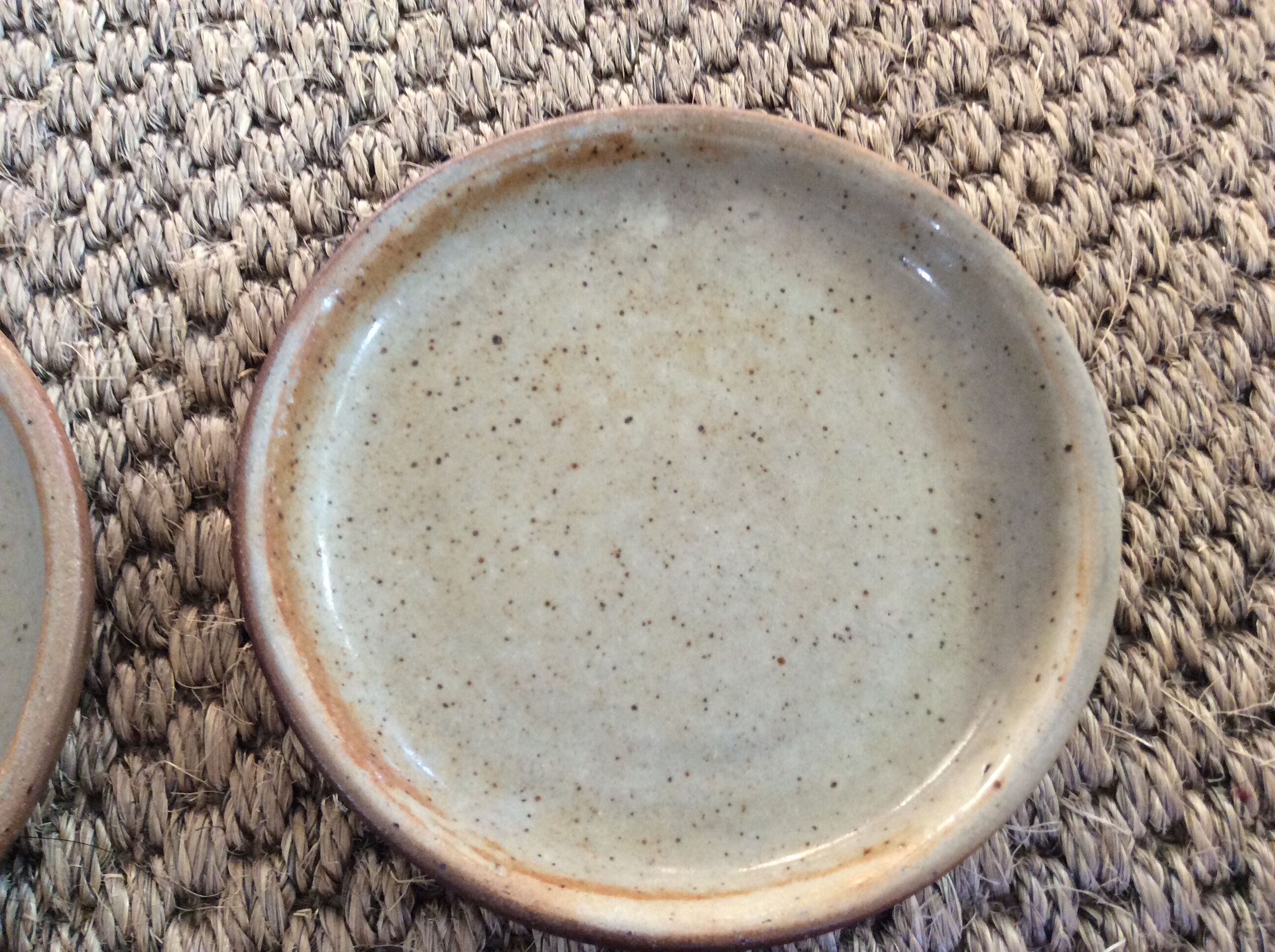 Series of 6 sandstone plates