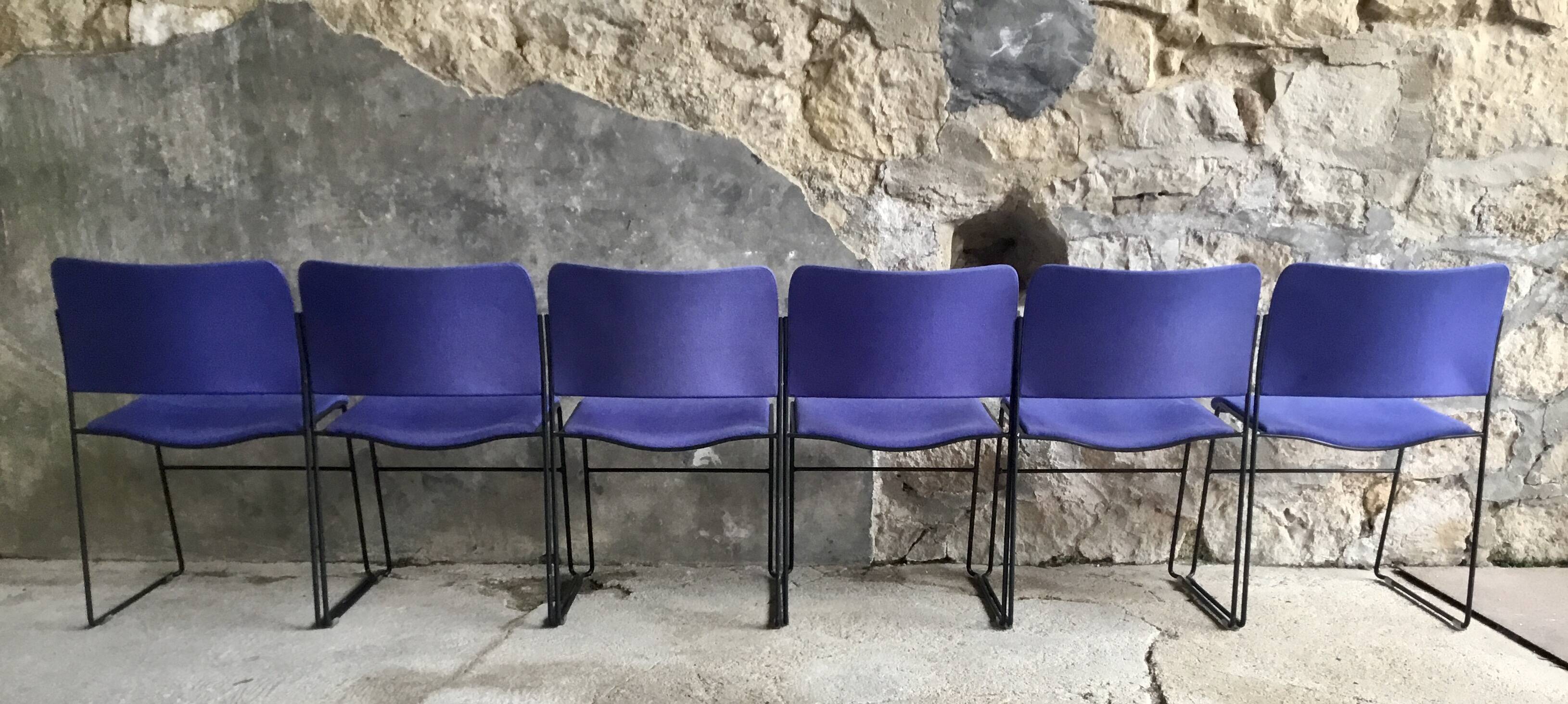 Set of 6 blue Howe 40/4 stacking chairs by David Rowland