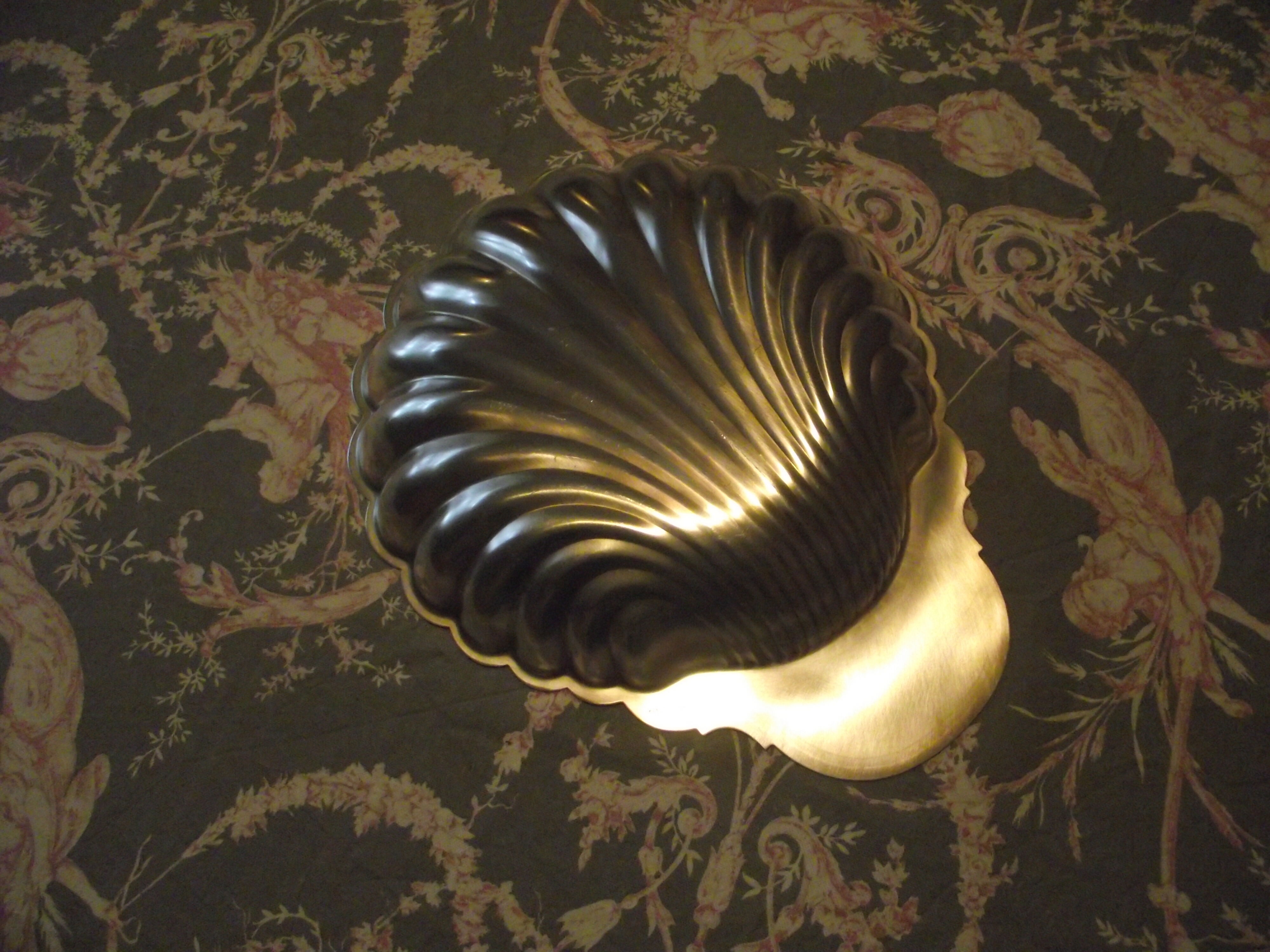 Cut silver metal shell silverware flower production Christofle