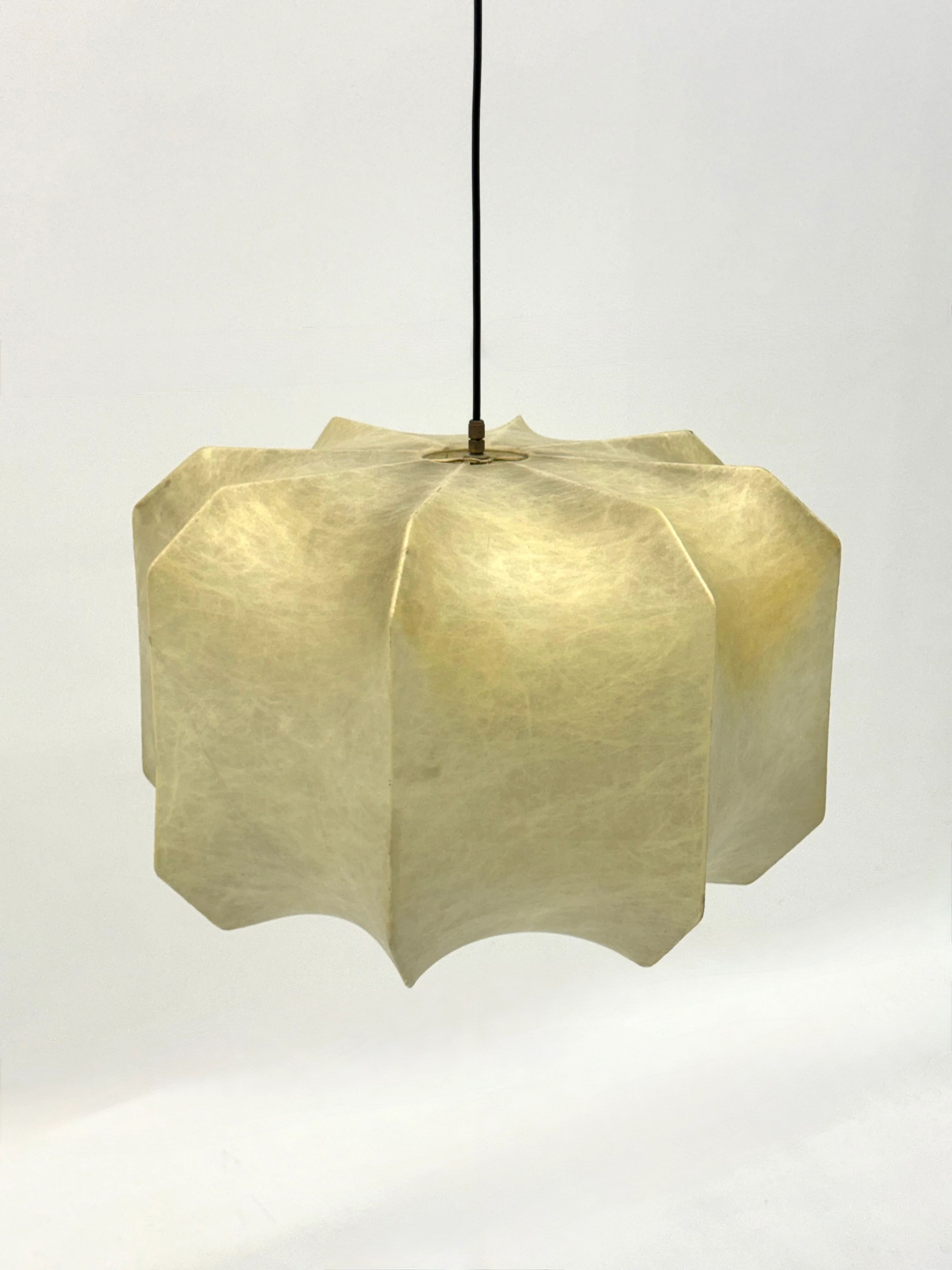 Achille & Pier Giacomo Castiglioni Cocoon pendant lamp