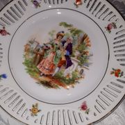 6 assiettes à dessert "scènes galantes"