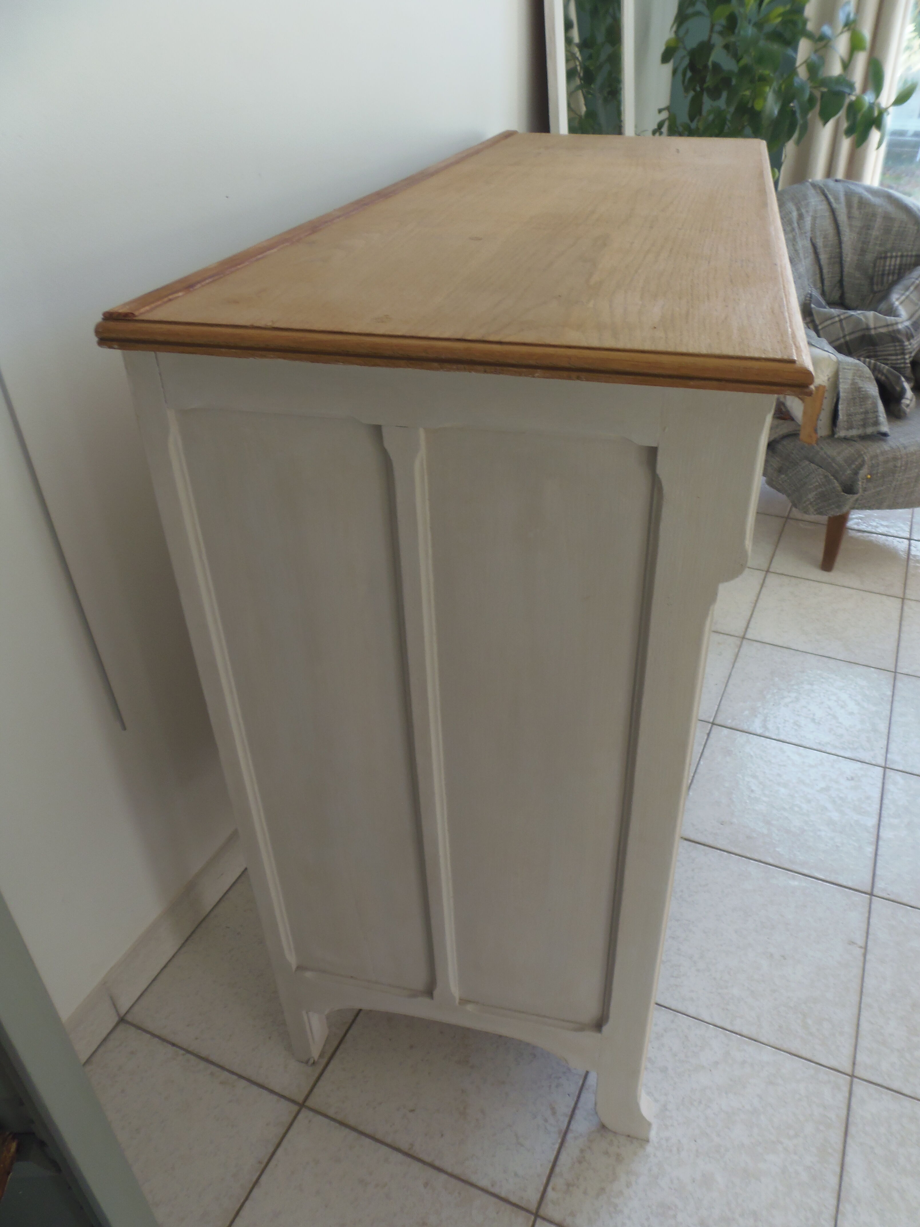 Art deco sideboard patinated