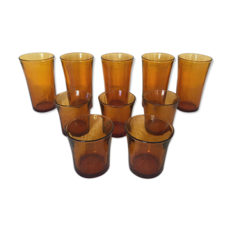 Set of 10 amber Duralex glasses