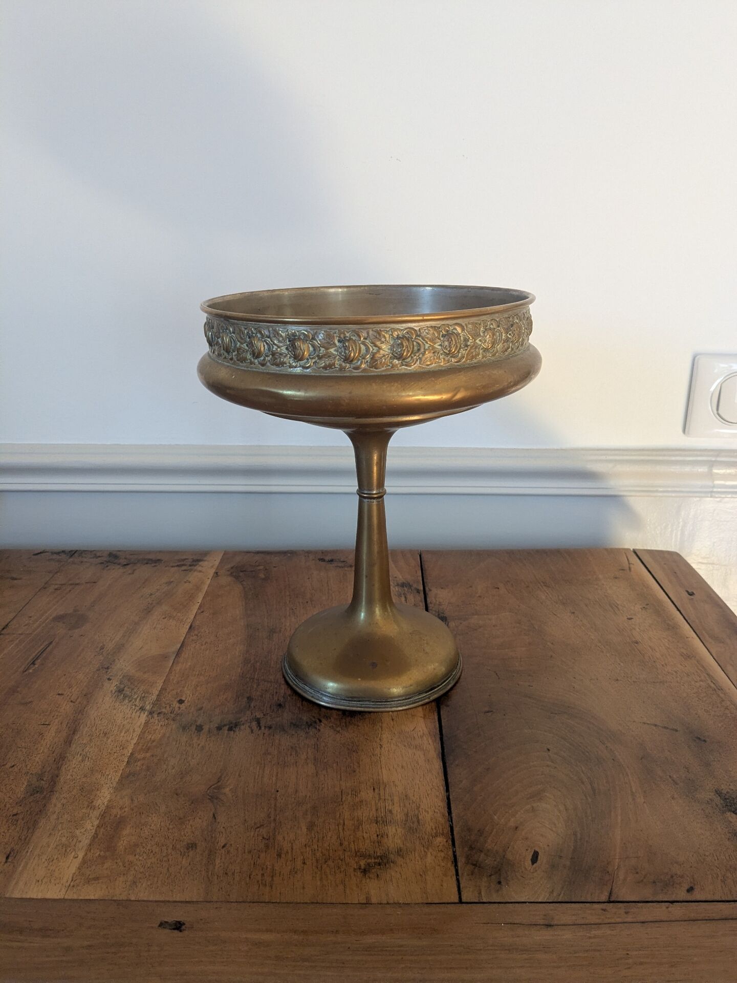 Brass pedestal cup