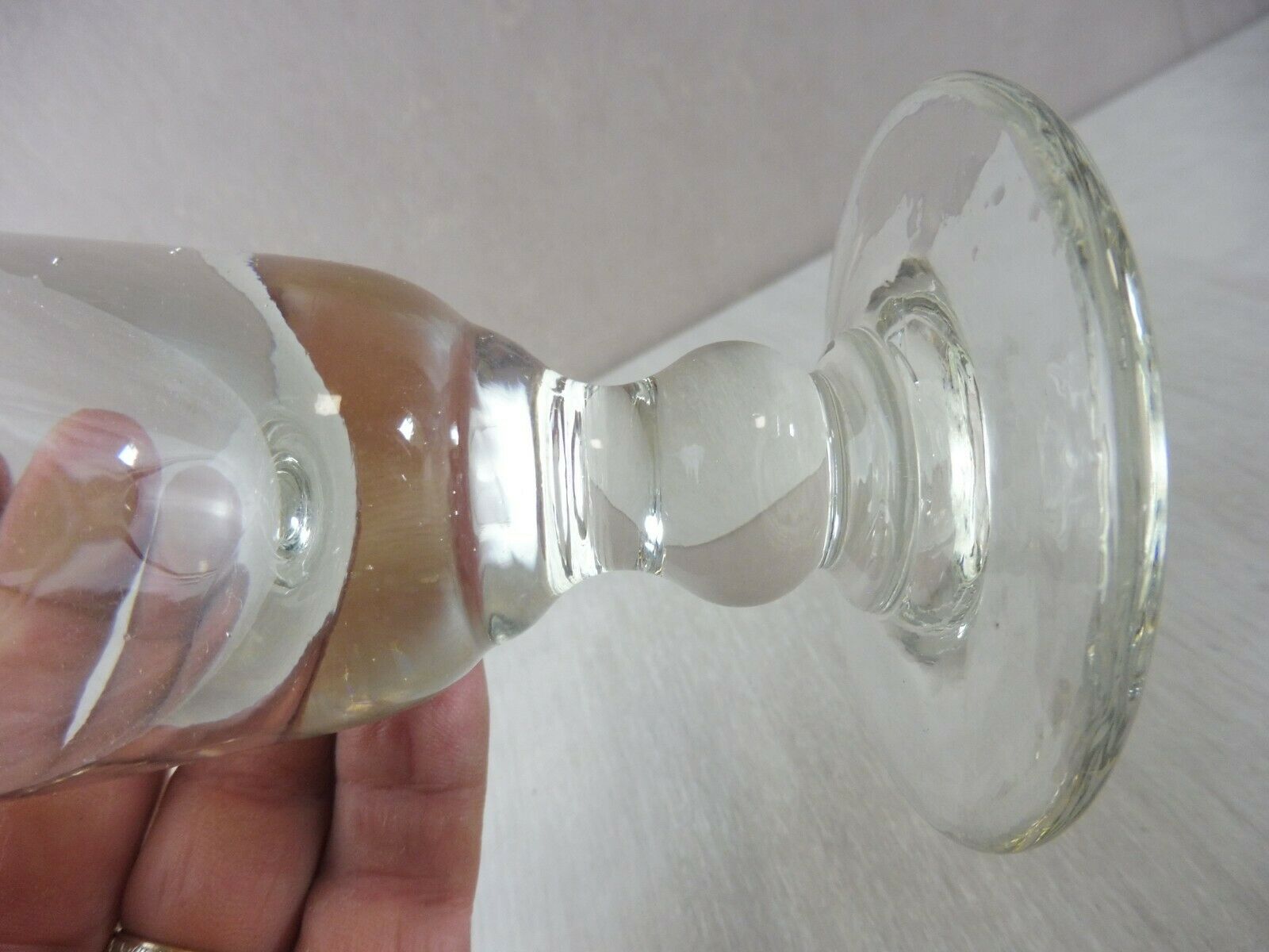 Old wormwood glass in molded glass, in thick glass