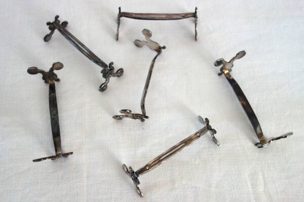 6 porte-couteaux en métal argenté Christofle