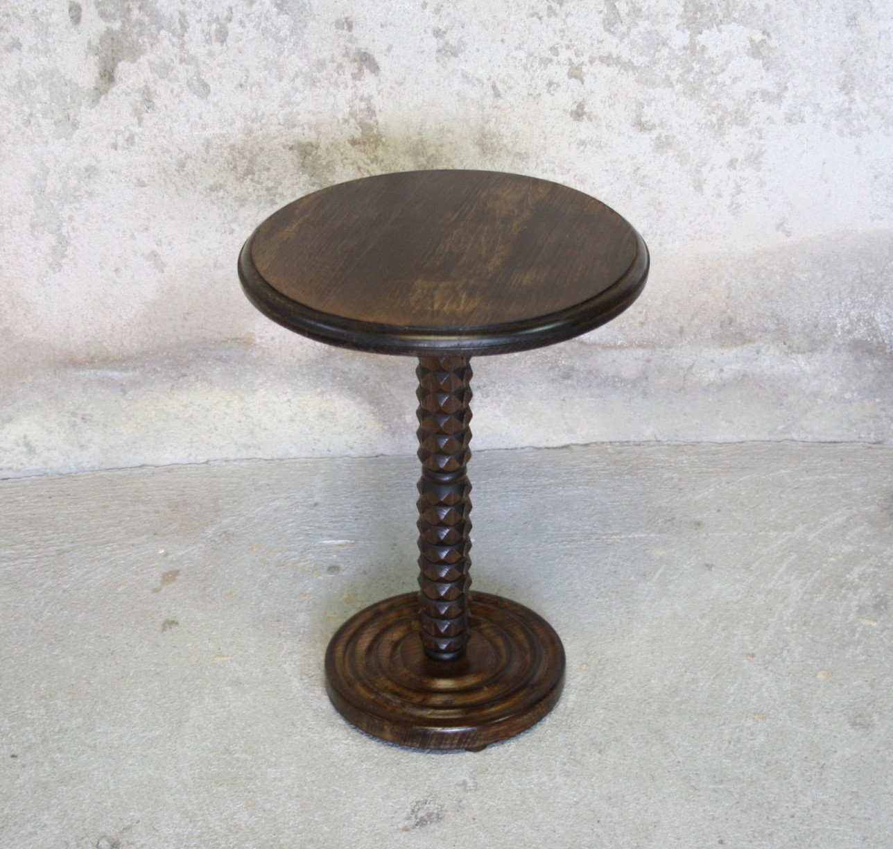Solid oak pedestal wheel