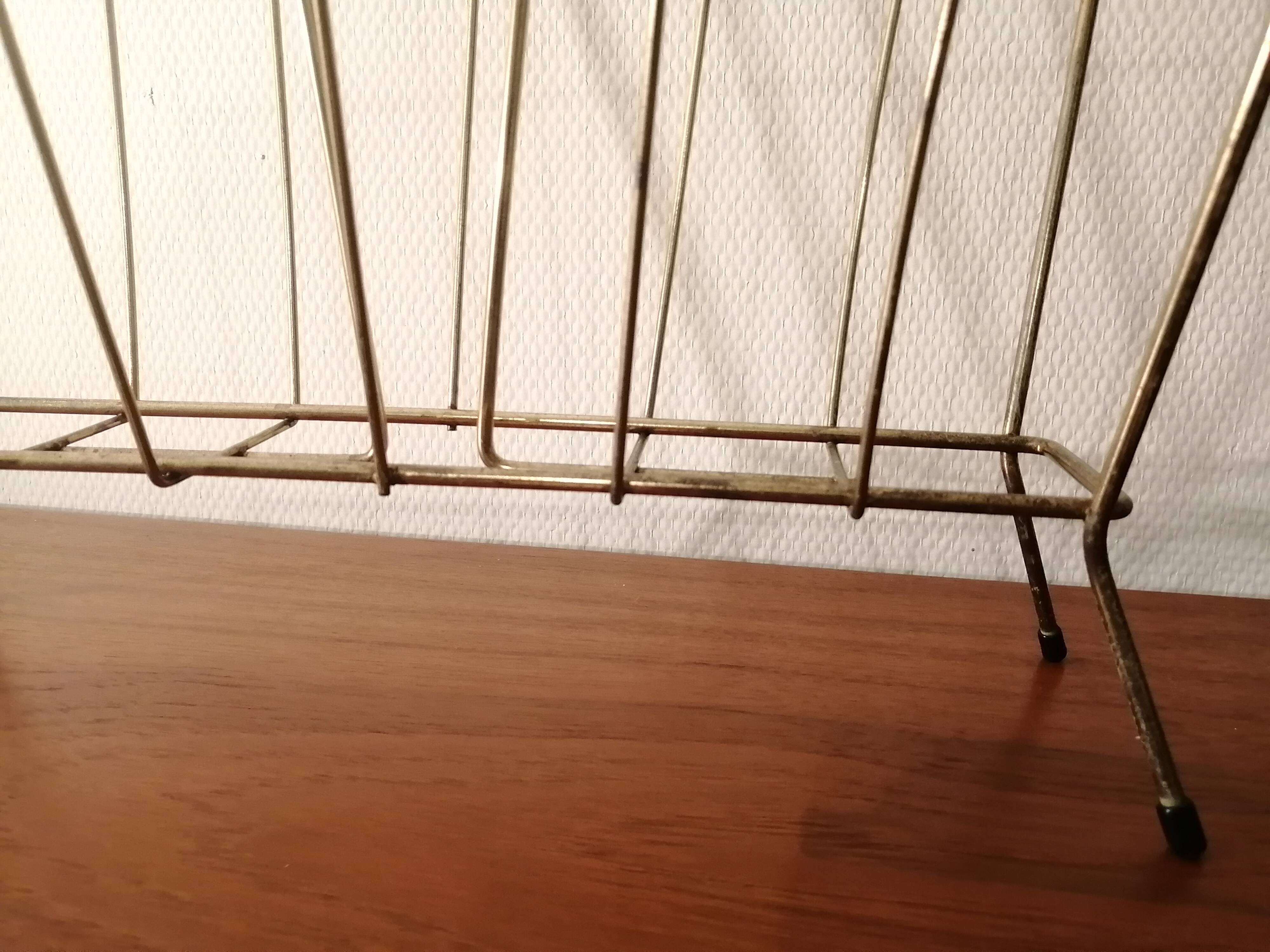 Porte-revues vintage 60 laiton