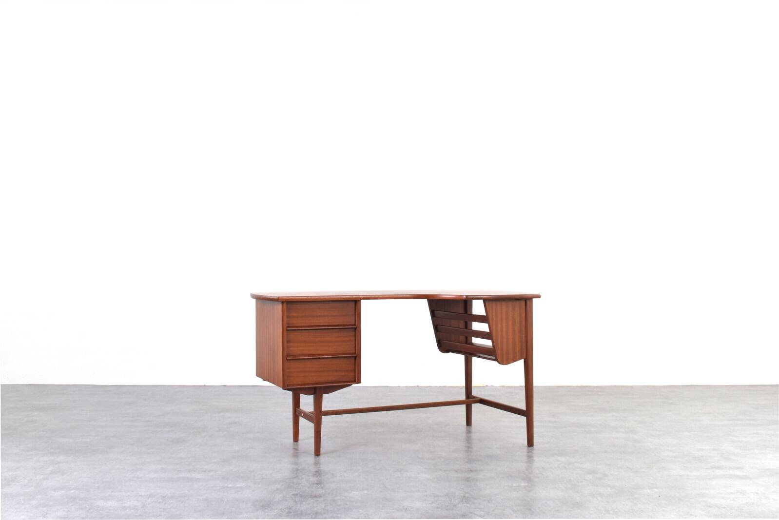 Mid-Century Kidney Shaped Danish Teak Desk, 1960s.