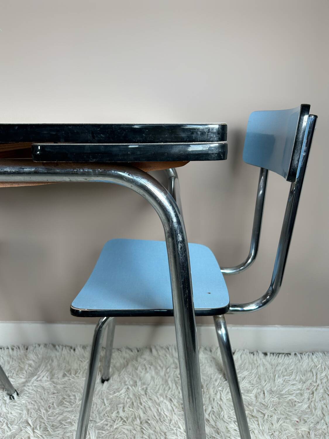 Blue Formica table and chairs from the 60s