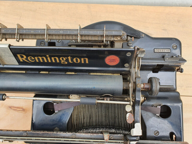 Remington Typewriter 1920
