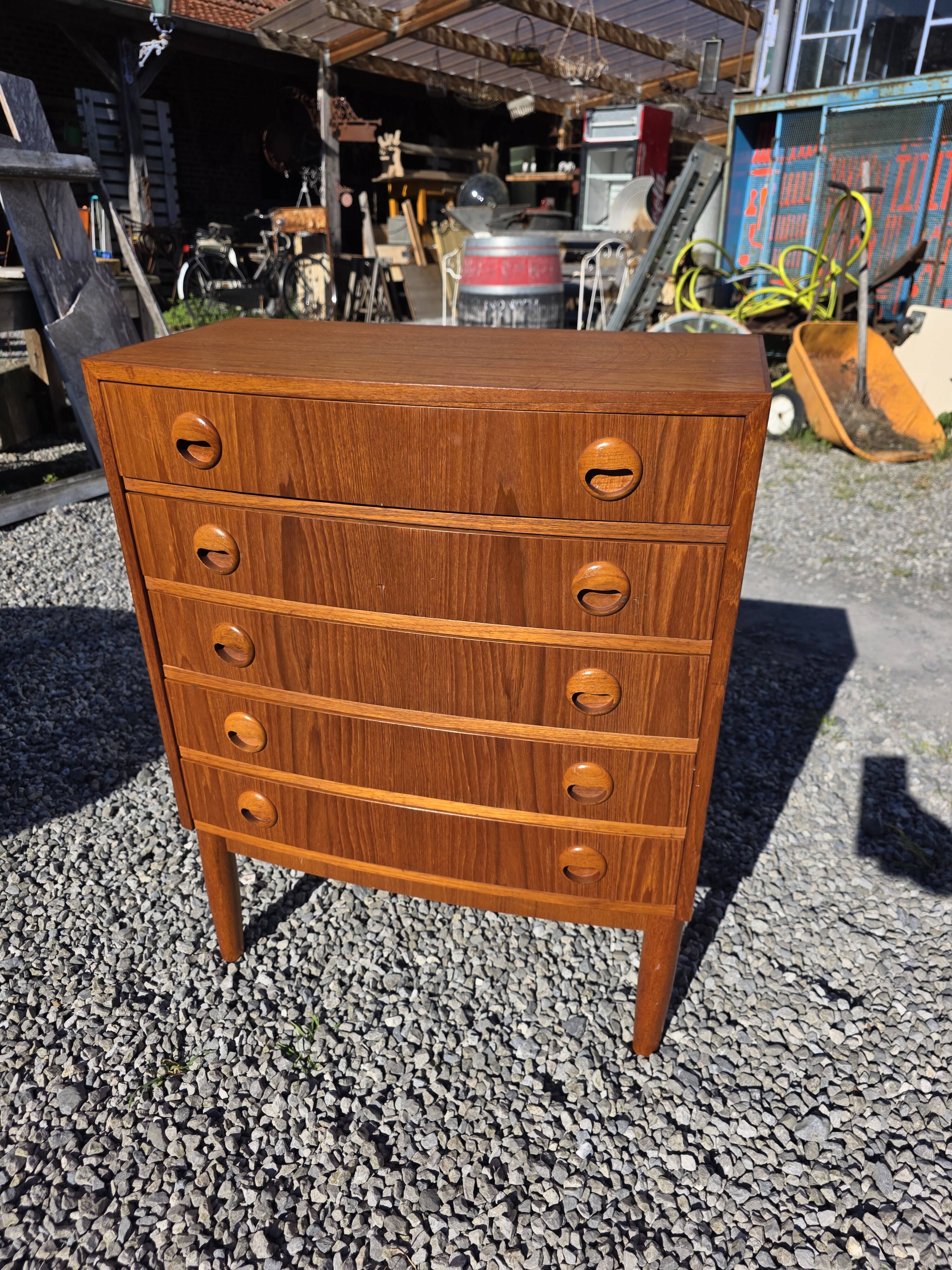 Scandinavian curved teak commode, Kai Kristiansen, 1960
