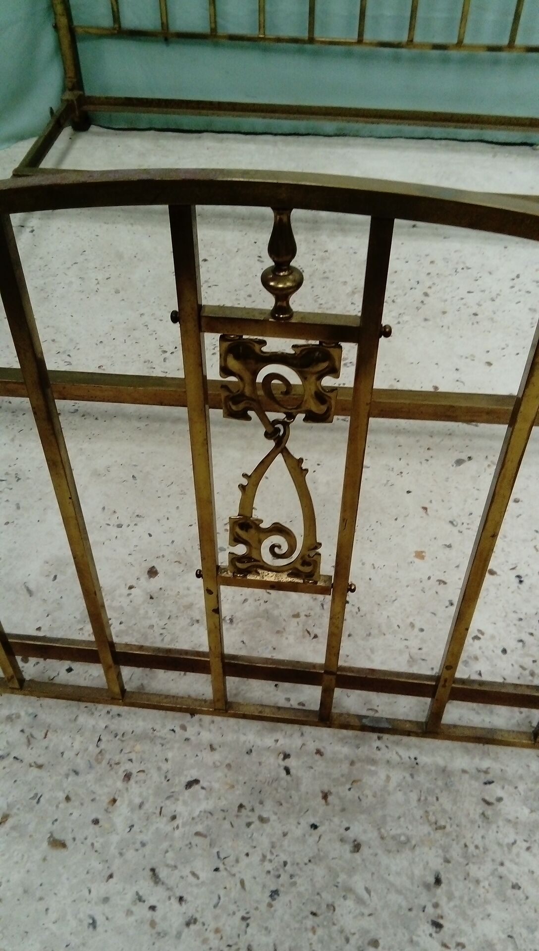 New art brass bed