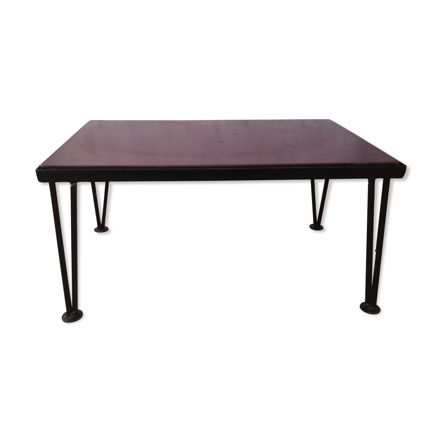 Coffee table black iron compat legs