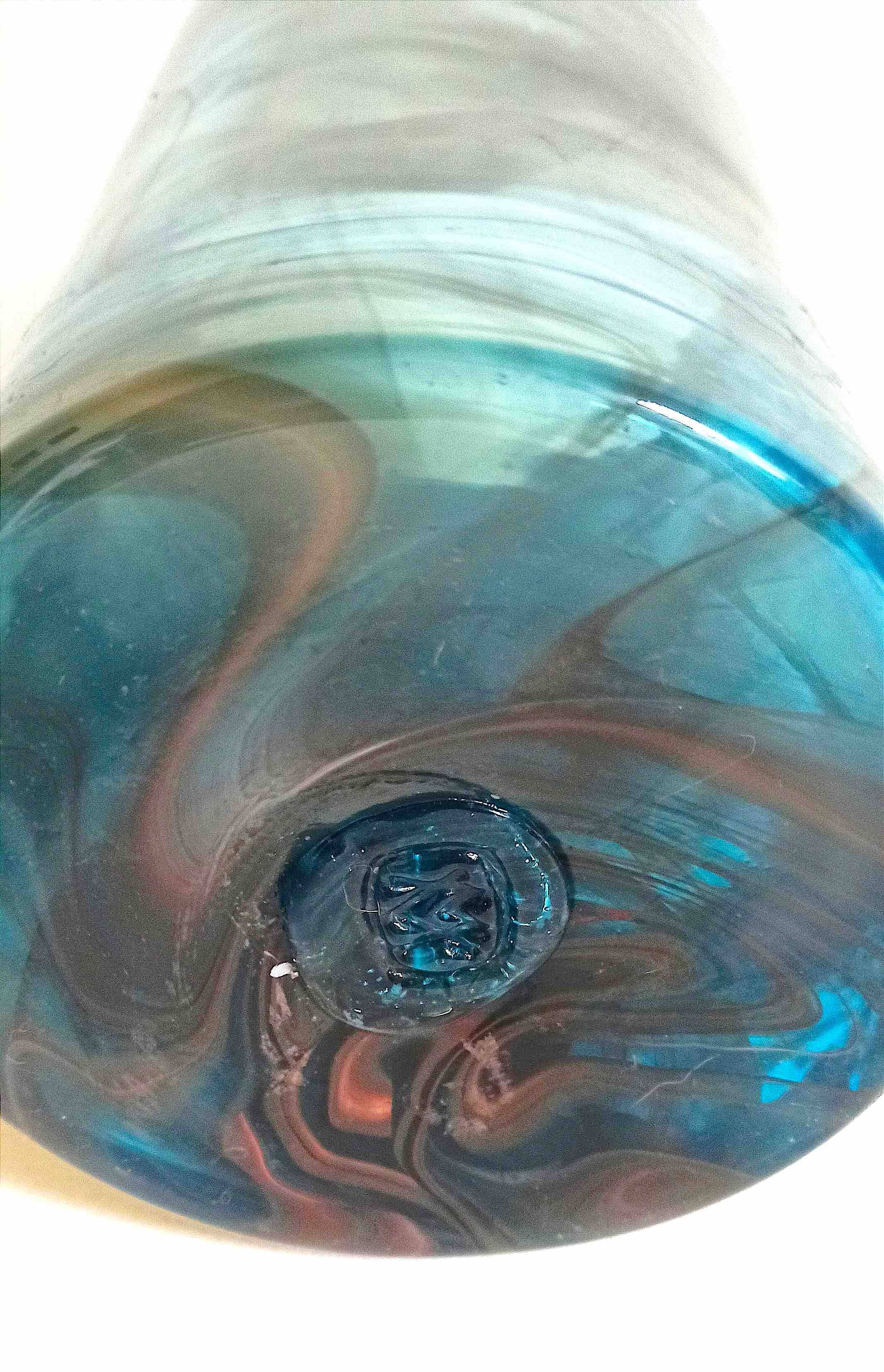 Maure-Vieil glass vase from the 70s Height 24.5 cm