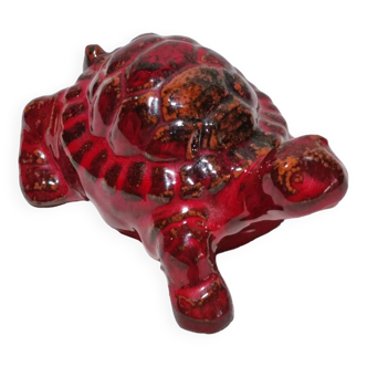 Red turtle