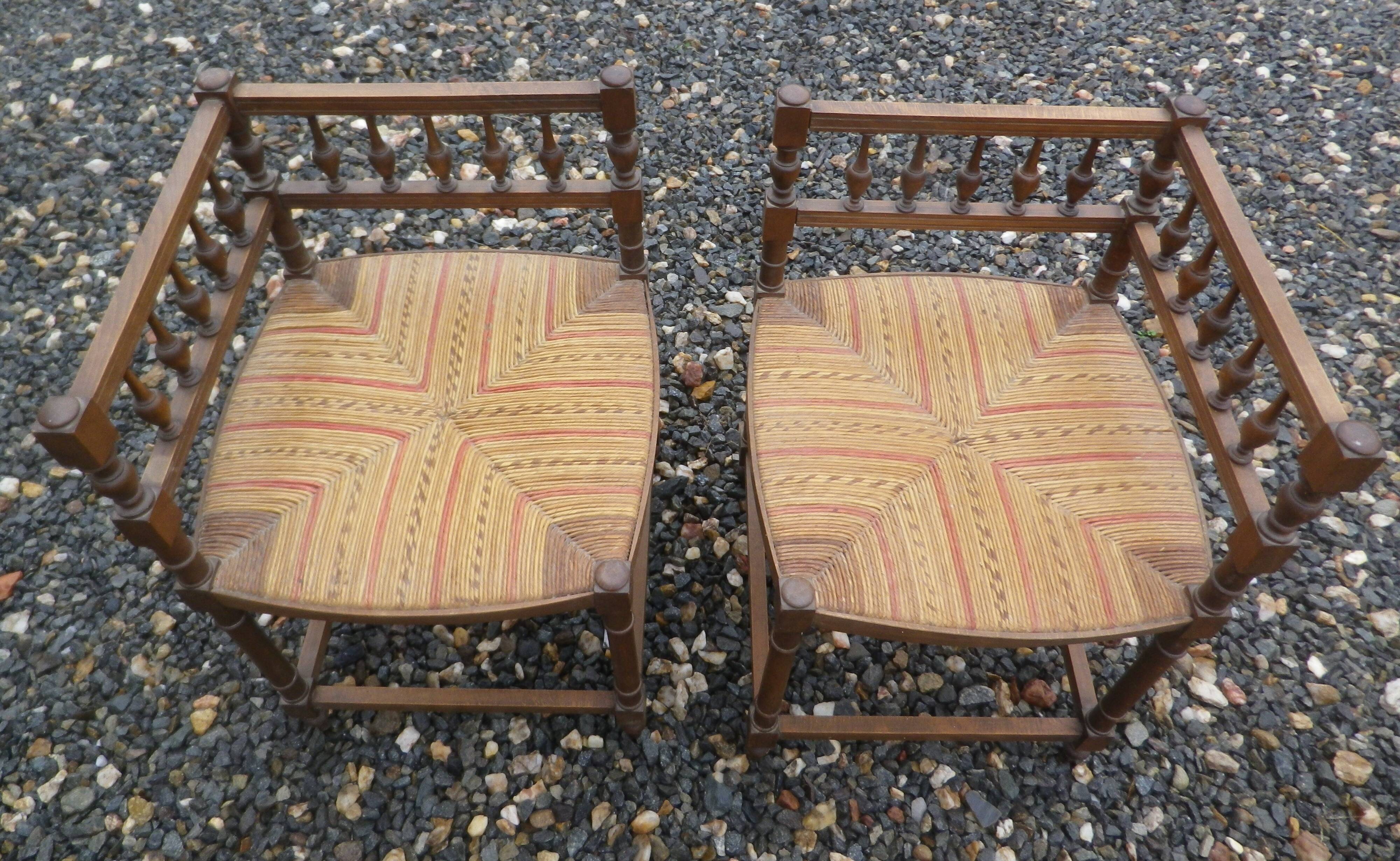 Set of straw-seated corner chairs